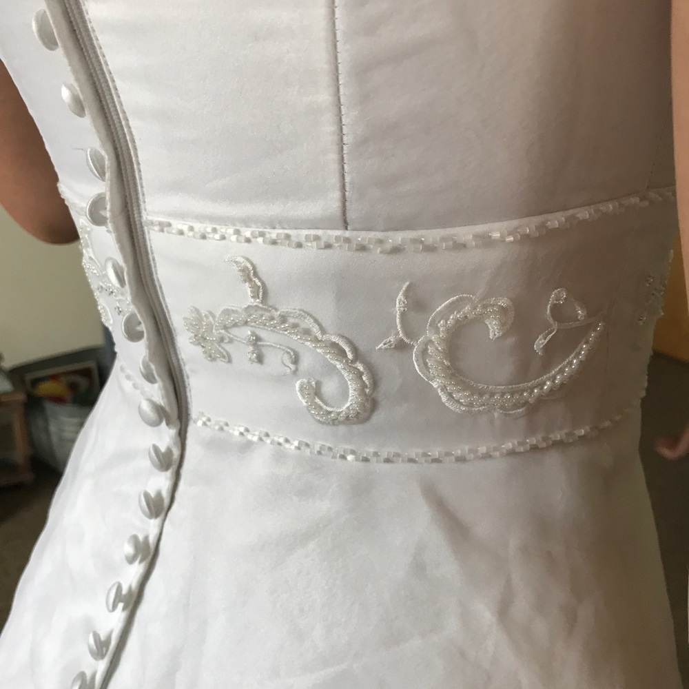 Wedding dress